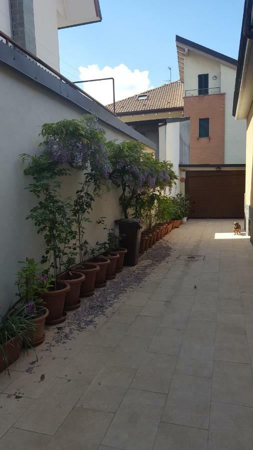 Monteceneri 9 B&B Rho Εξωτερικό φωτογραφία